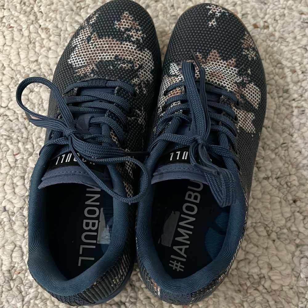No Bull women’s tennis shoes
